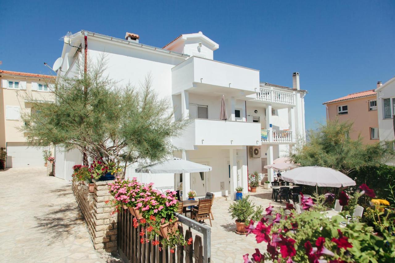 Haus Toni Apartamento Ražanac Exterior foto