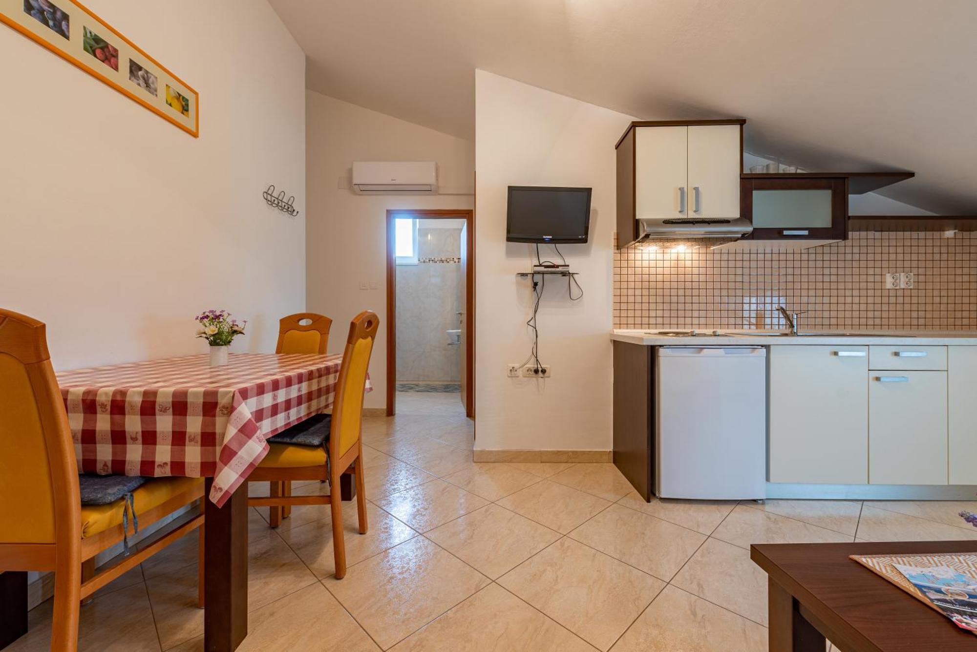 Haus Toni Apartamento Ražanac Exterior foto