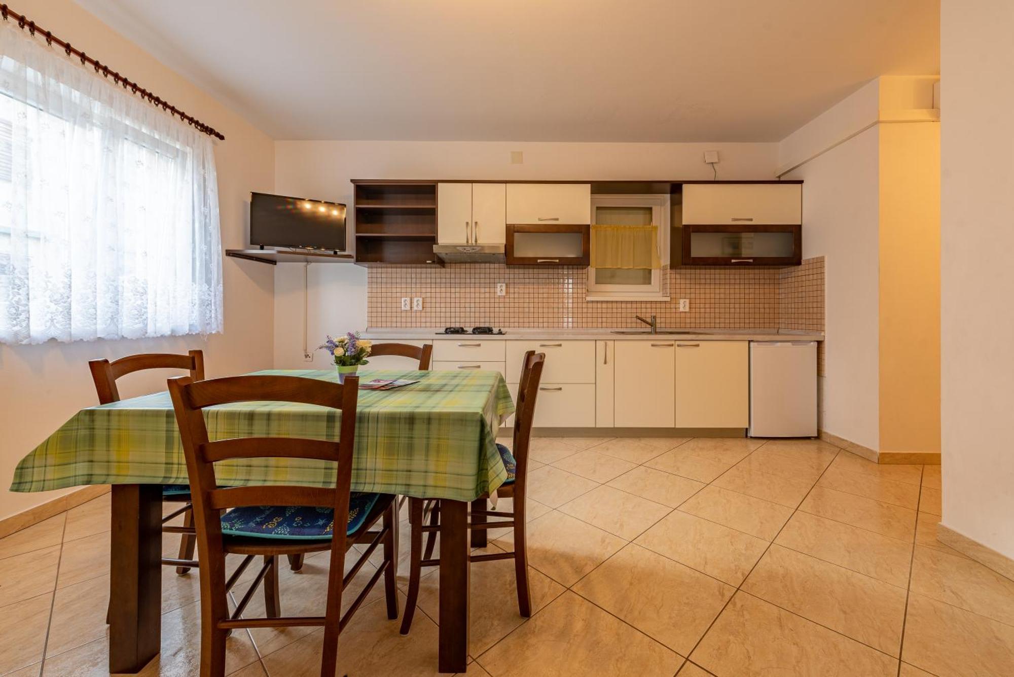 Haus Toni Apartamento Ražanac Exterior foto