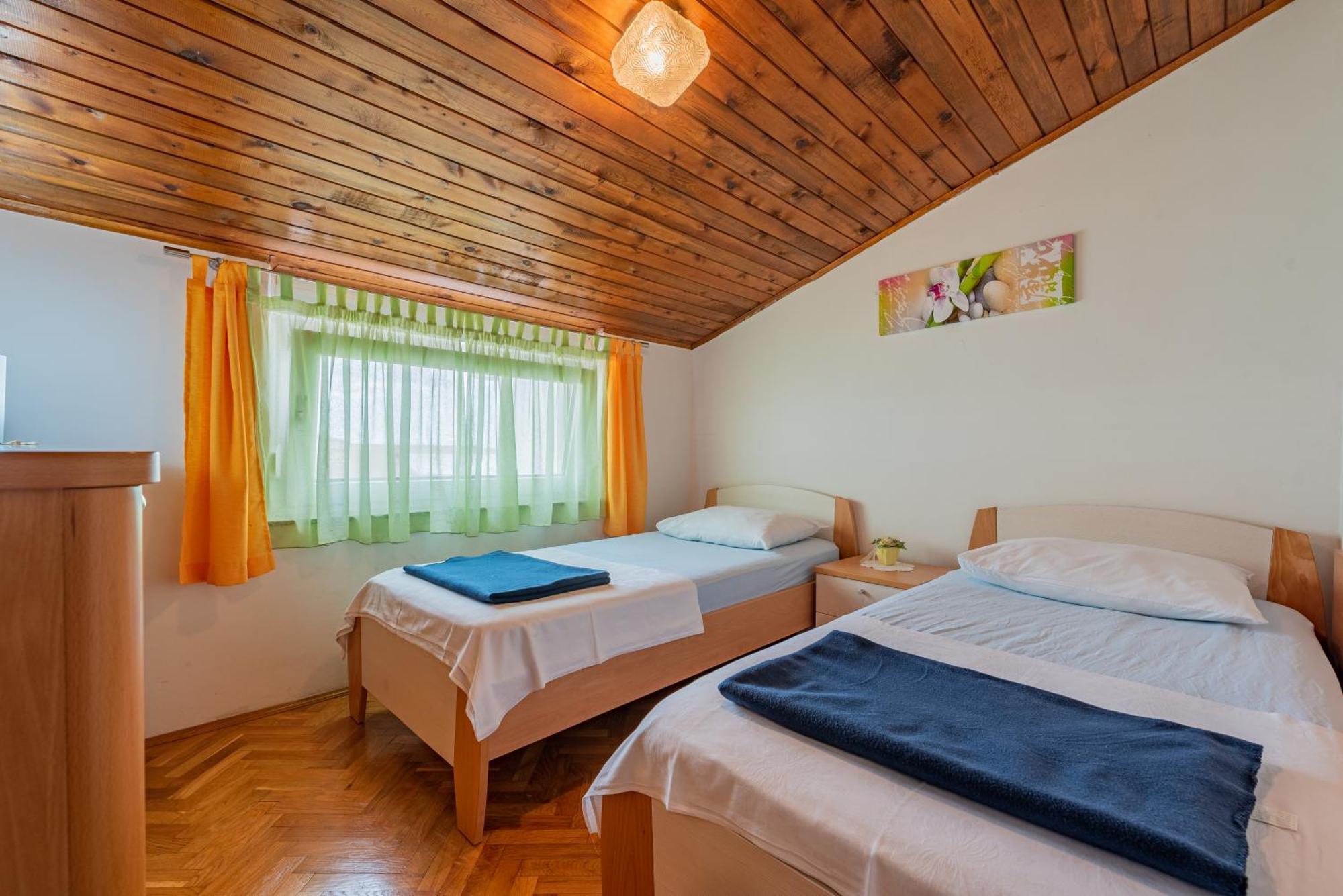 Haus Toni Apartamento Ražanac Exterior foto