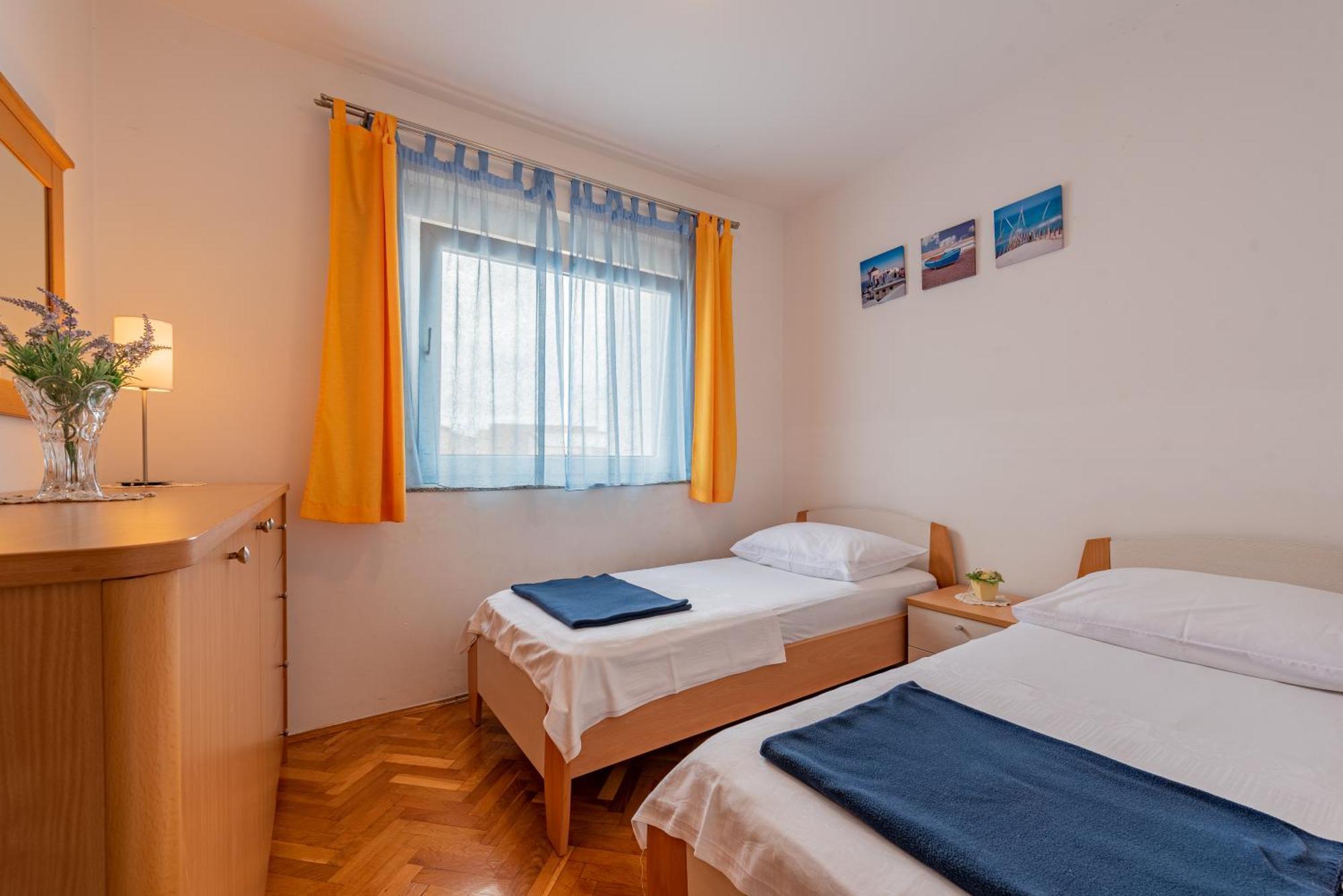 Haus Toni Apartamento Ražanac Exterior foto