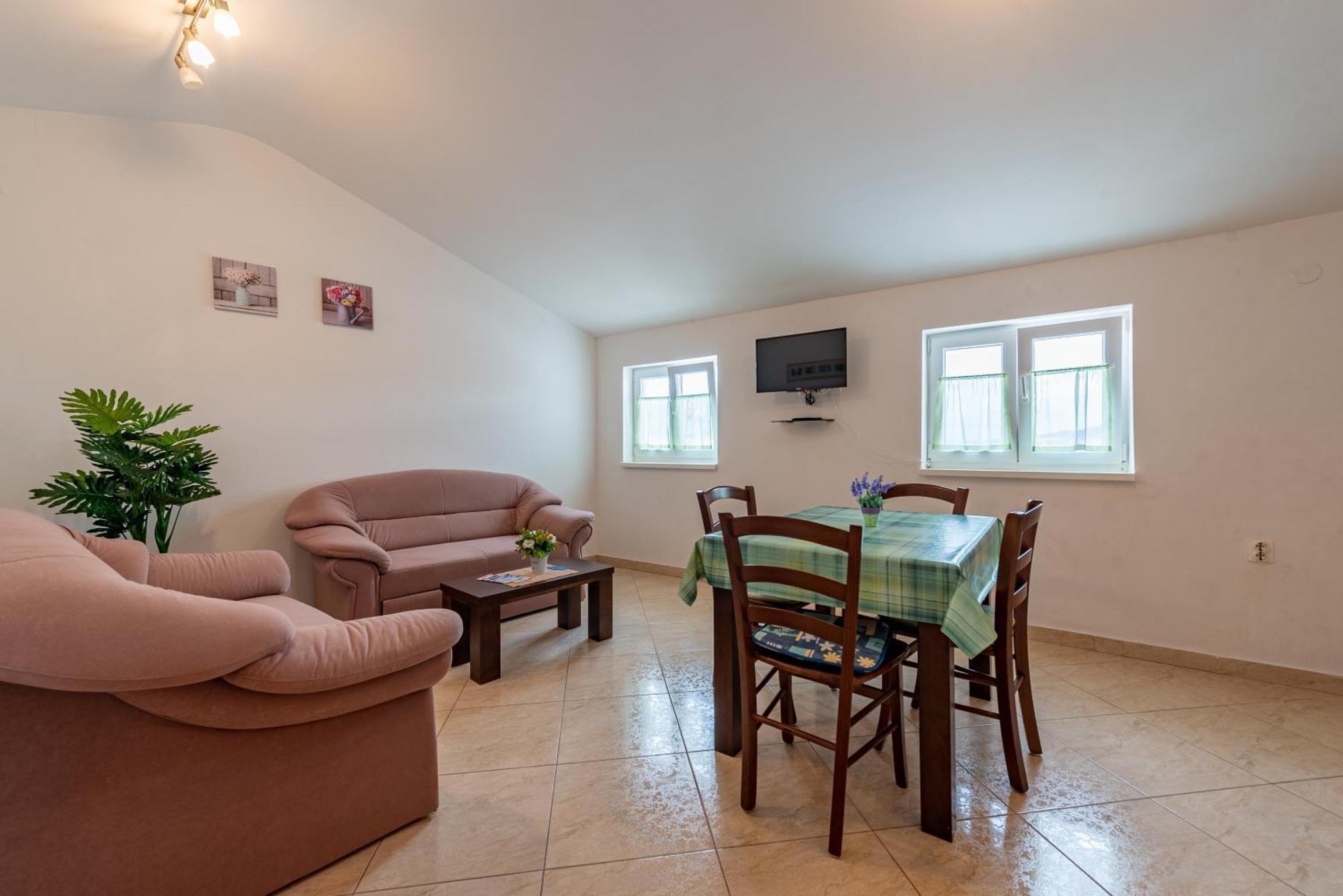 Haus Toni Apartamento Ražanac Exterior foto