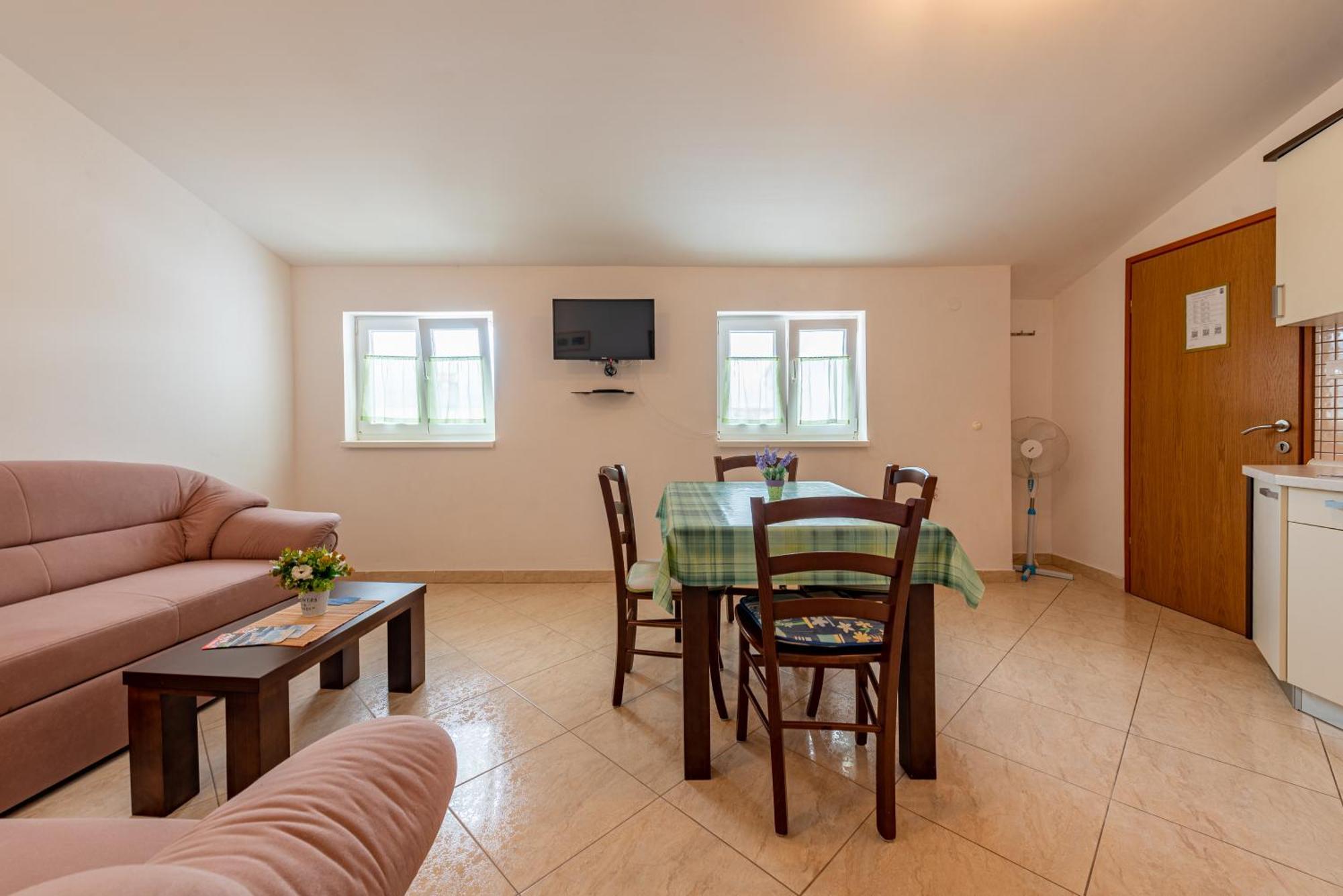 Haus Toni Apartamento Ražanac Exterior foto