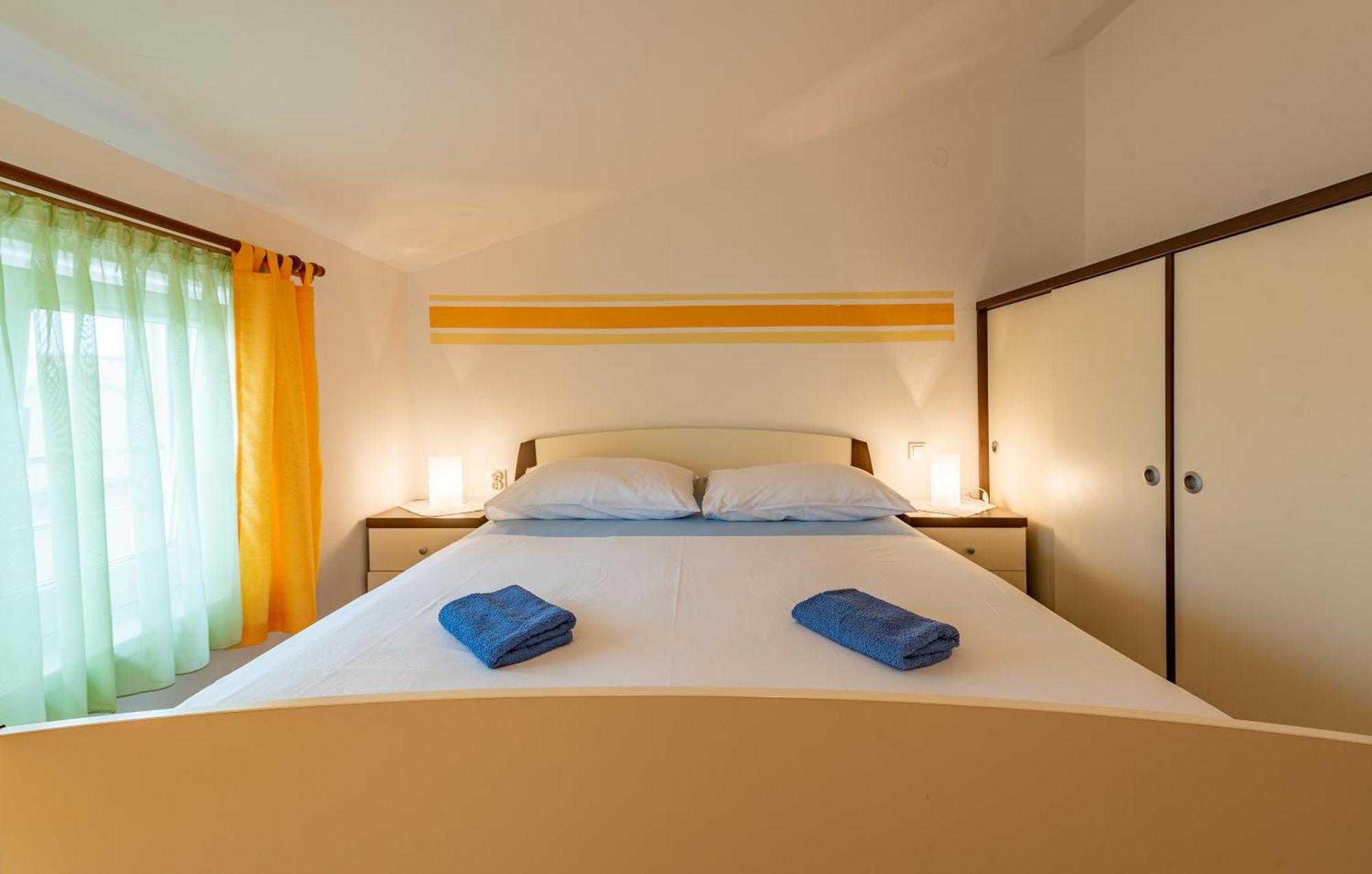 Haus Toni Apartamento Ražanac Quarto foto